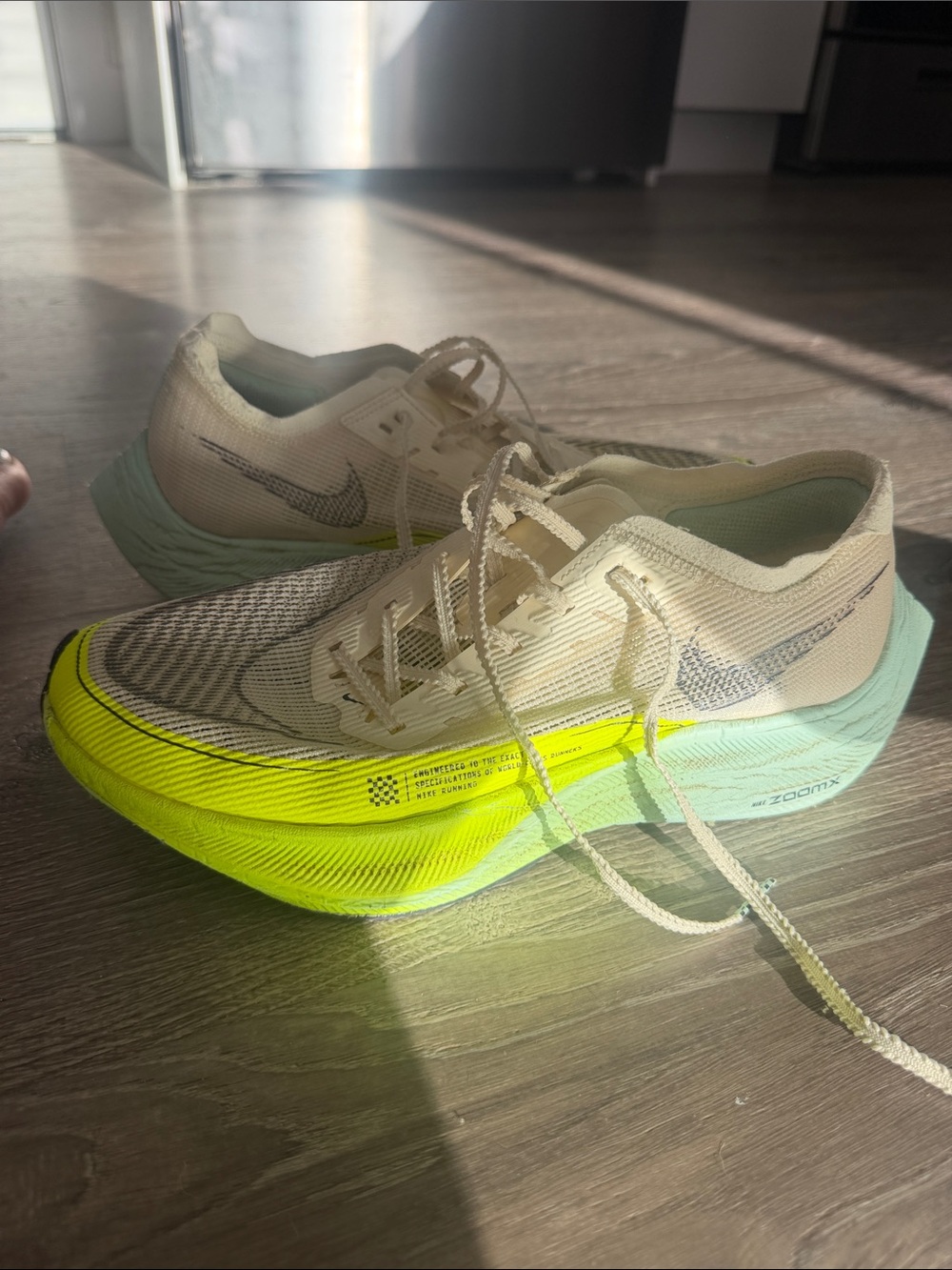 Nike ZoomX Vaporfly Coconut Milk Ghost Green